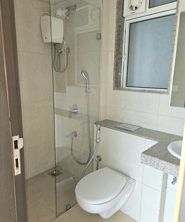 Bathroom, l-t-emerald-isle 3 Bedroom 1300 Sq.Ft. Apartment In Powai Mumbai 8830173