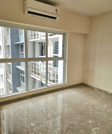 Room in 3 BHK Apartment at L&T Emerald Isle, Powai – for Sale