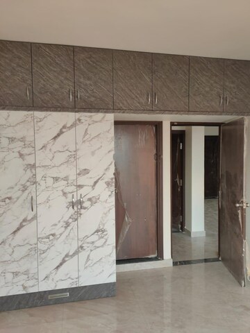 Room in 2 BHK Apartment at Candeur Signature, Varthur – for Rent