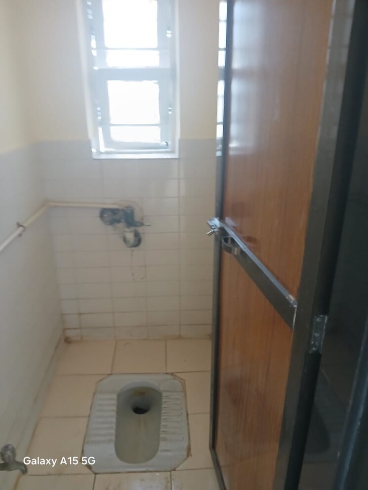 Bathroom, raheja-township 1 Bedroom 400 Sq.Ft. Apartment In Malad East Mumbai 8830189