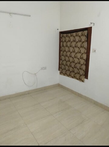 2 BHK Apartment For Rent in RPS Savana, Sector 88