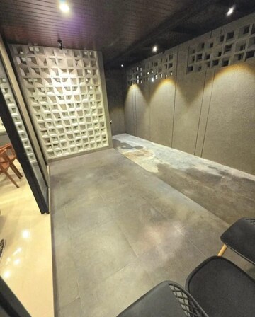 Furnished Amenities in 2.5 BHK Builder Floor at Sector 30 – for Rent