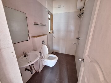 Bathroom in 1.5 BHK Apartment at Lodha Casa Rio, Dombivli East – for Rent