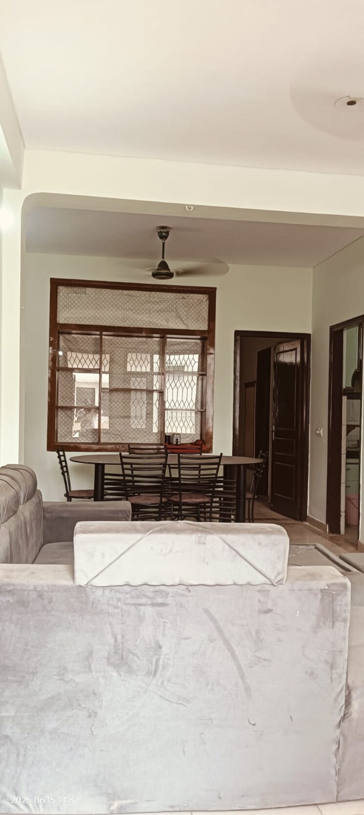 Living Room, ardee-city 3 Bedroom 1230 Sq.Ft. Builder Floor In Sector 52 Gurgaon 8830361