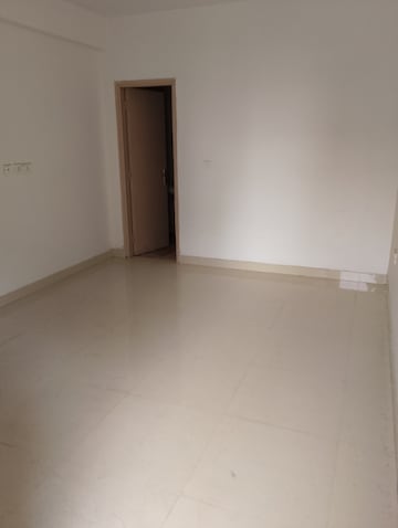 Room in 2 BHK Builder Floor at Vip Road – for Rent