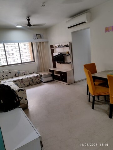 2.5 BHK Apartment For Rent in Lodha Splendora, Ghodbunder Road