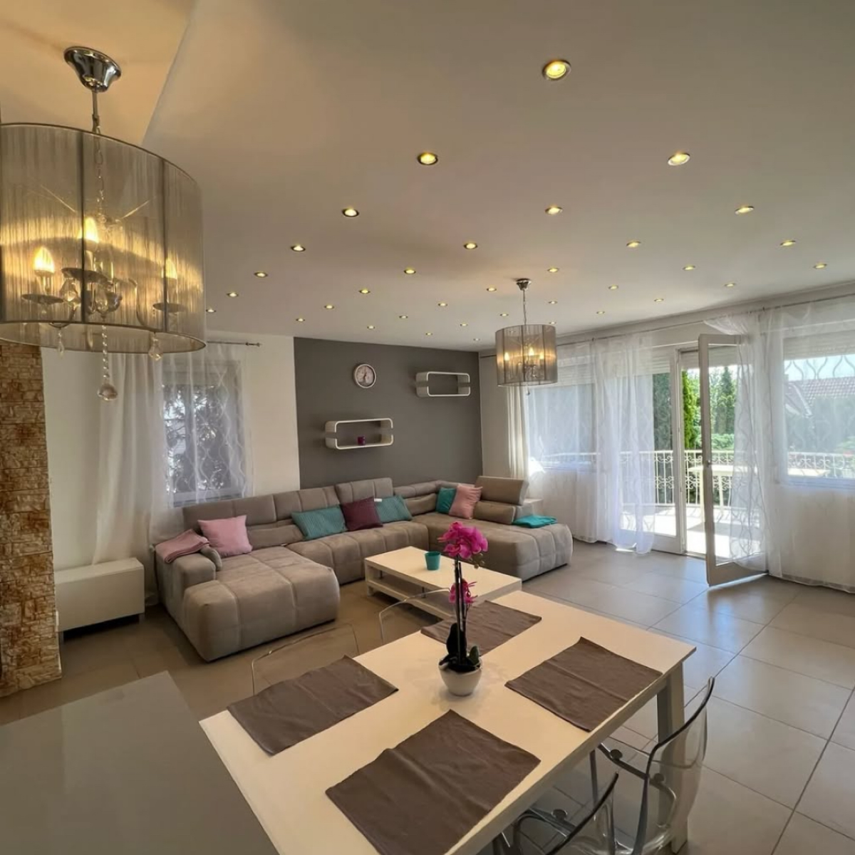 3 BHK Apartment For Sale in K Raheja Vistas