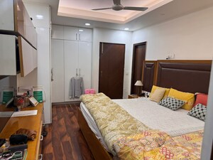 Bedroom in 3 BHK Builder Floor at Ardee City, Sector 52 – for Sale