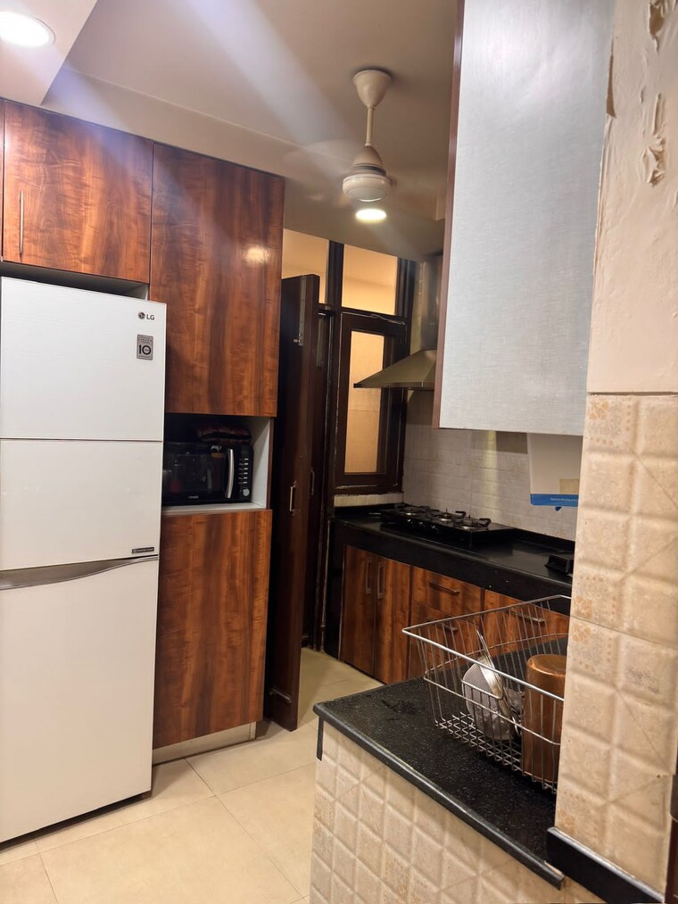 Kitchen, ardee-city 3 Bedroom 1230 Sq.Ft. Builder Floor In Sector 52 Gurgaon 8830408