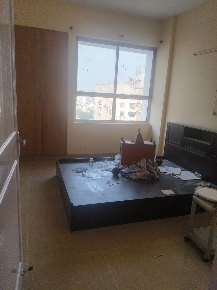 Living Room, eros-wembley-estate 2 Bedroom 1040 Sq.Ft. Apartment In Sector 50 Gurgaon 8830417