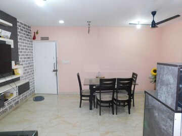 Master Bedroom in 3 BHK Apartment at Geeta Bhavan Andheri, Andheri East – for Sale
