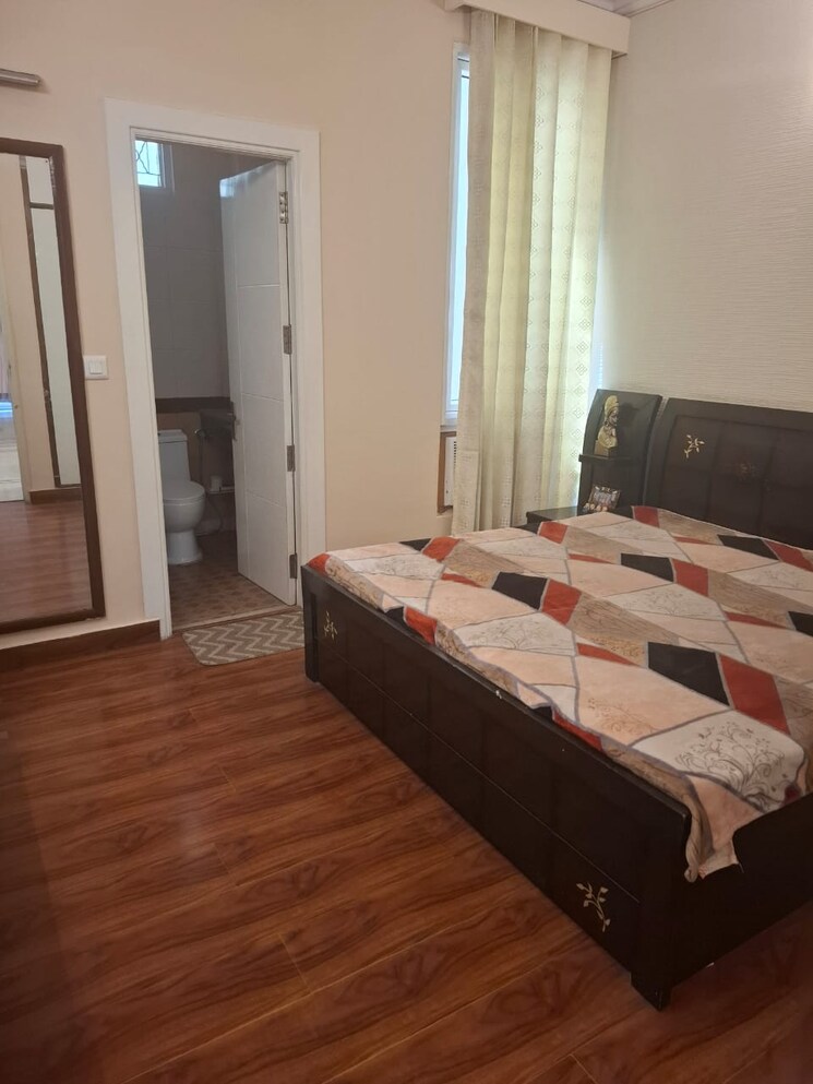 Bedroom, orchid-island 4 Bedroom 1650 Sq.Ft. Builder Floor In Sector 51 Gurgaon 8830449