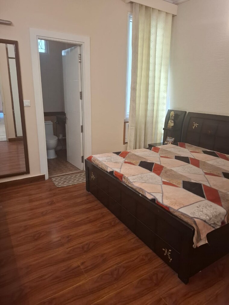 Bedroom, orchid-island 4 Bedroom 1650 Sq.Ft. Builder Floor In Sector 51 Gurgaon 8830449