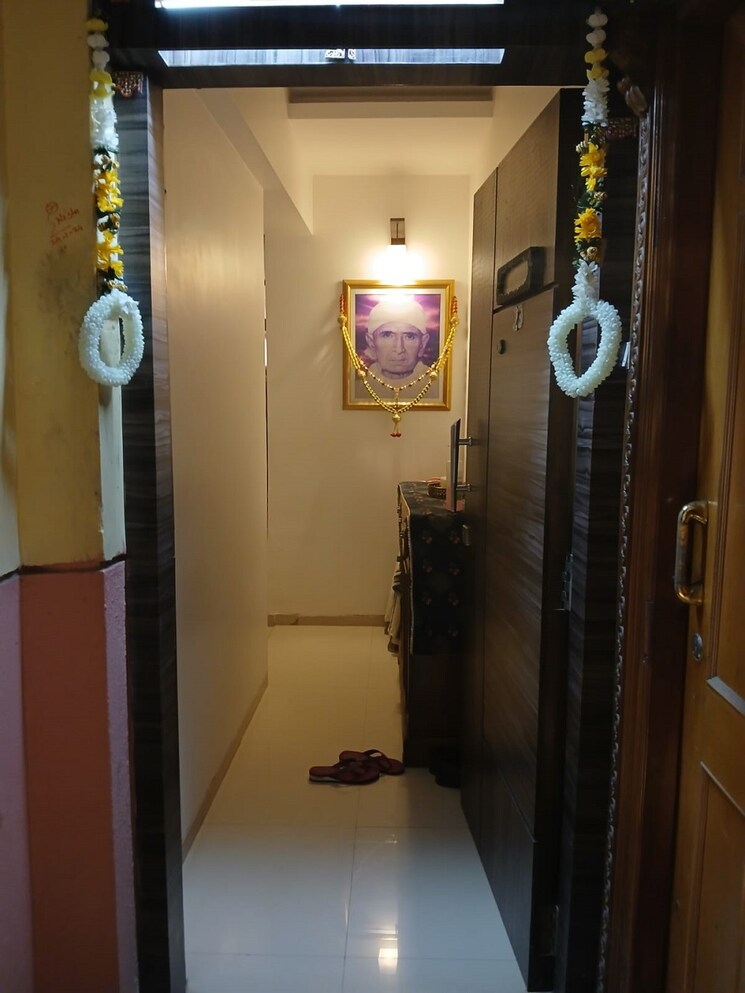 Bathroom, khar west 2 Bedroom 750 Sq.Ft. Apartment In Khar West Mumbai 8830444