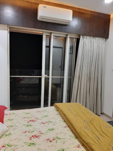 Bedroom in 4 BHK Apartment at JP Decks, Goregaon East – for Sale