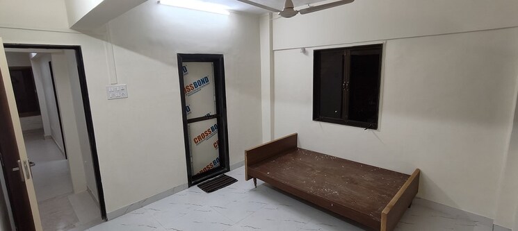 Room, juhu 2 Bedroom 750 Sq.Ft. Apartment In Juhu Mumbai 8830500