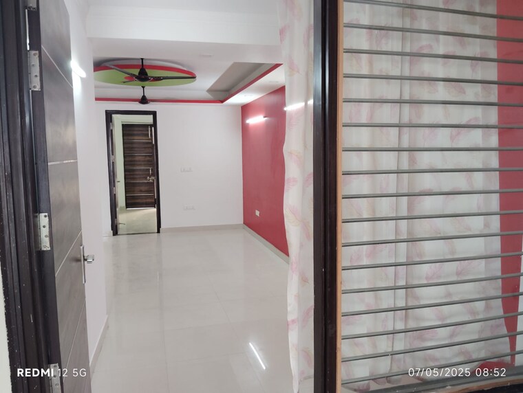 Room, hargobind enclave 2 Bedroom 850 Sq.Ft. Builder Floor In Hargobind Enclave Delhi 8830524