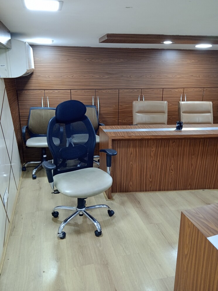 Team Area, matoshree-quantum-tower Commercial Office Space 2200 Sq.Ft. In Malad West Mumbai 8830517