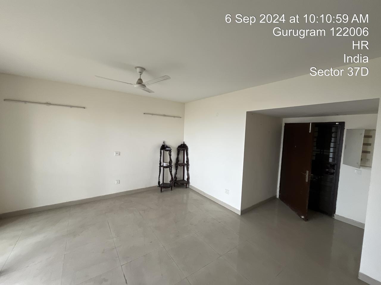 4 BHK + Servant Room,Extra Room Apartment For Rent in BPTP Park Serene