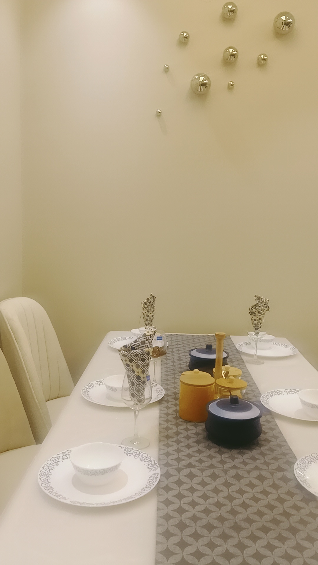 3 BHK + Extra Room 1646 Sq.Ft. Builder Floor in Omaxe Ambrosia