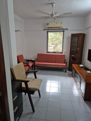 Living Room in 1 BHK Apartment at Bandra West – for Rent