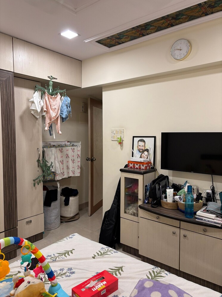 Bedroom, khar west 1 Bedroom 550 Sq.Ft. Apartment In Khar West Mumbai 8830543