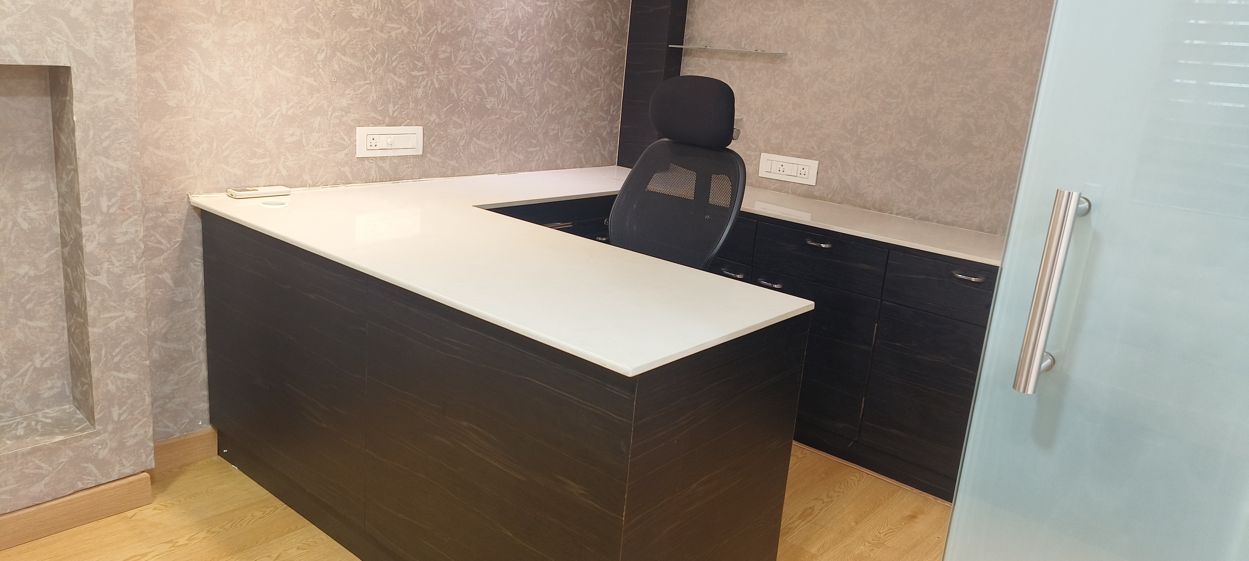 Office Space For Rent in Dilkap Chambers