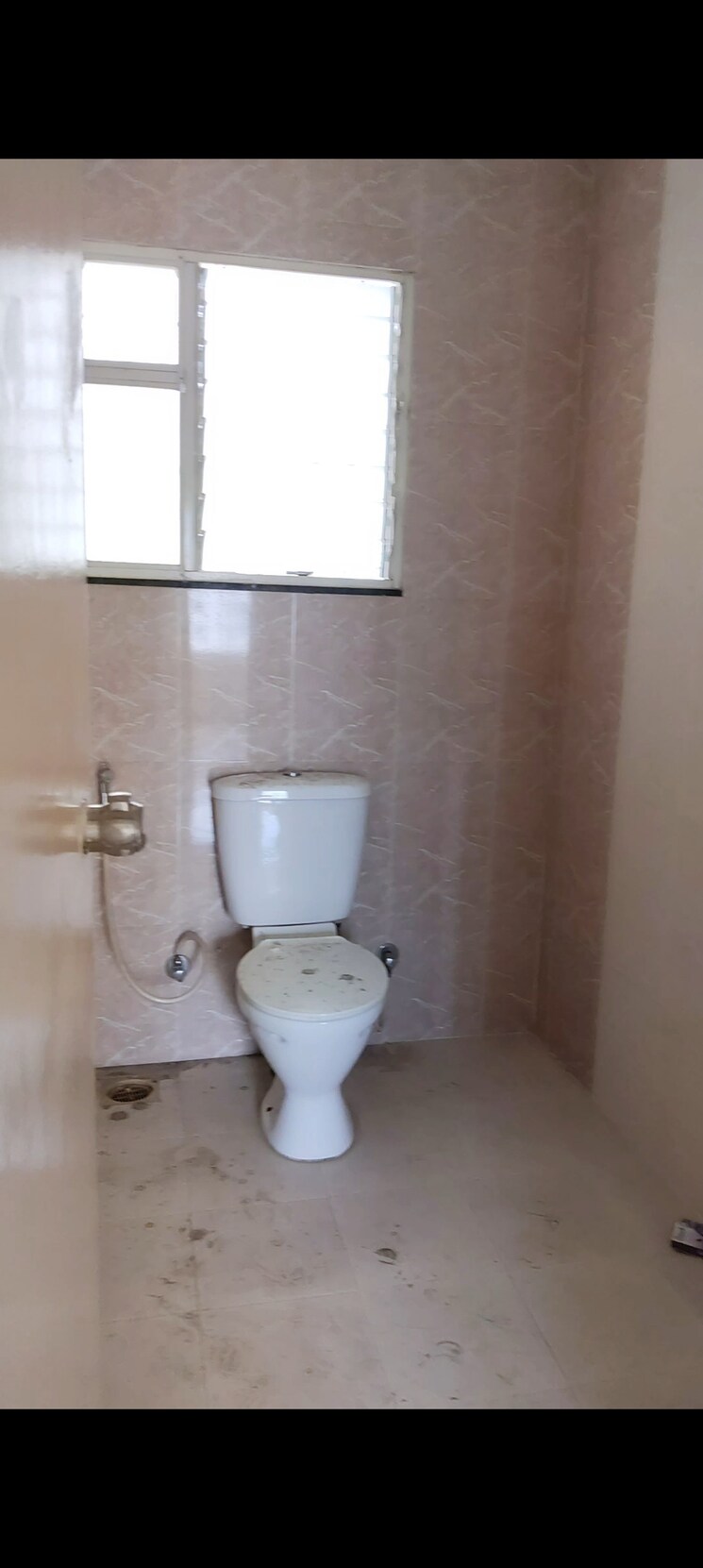 Bathroom, orvi-co-operative-housing-society 3 Bedroom 1350 Sq.Ft. Builder Floor In Balewadi Pune 8830749