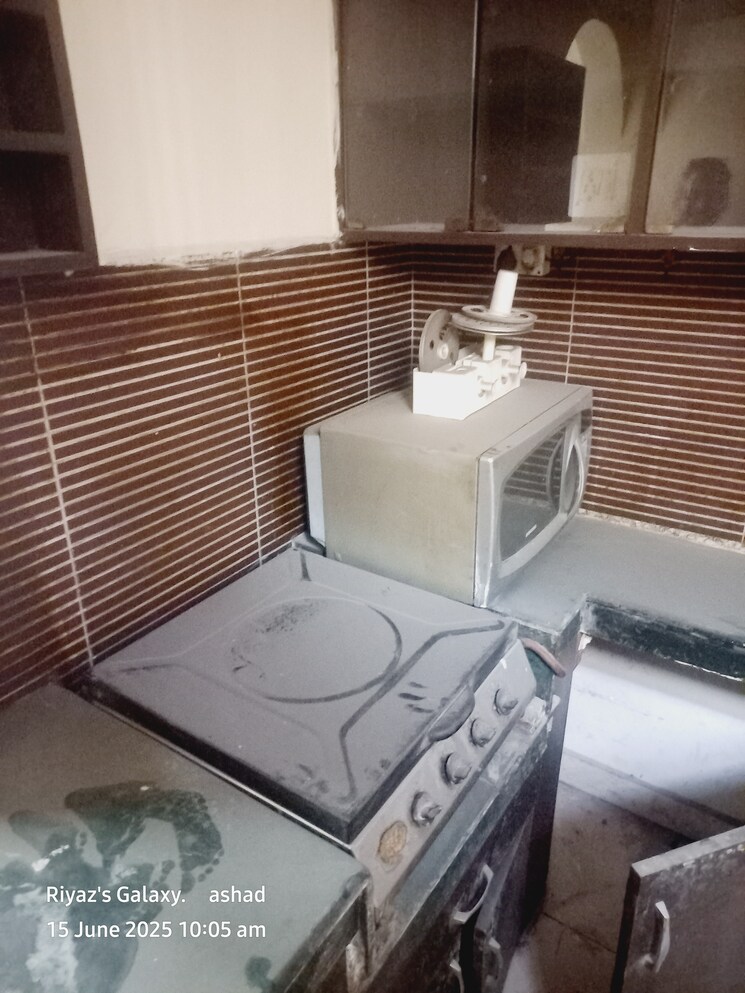 Living Room, sector 3 2.5 Bedroom 72 Sq.Yd. Apartment In Sector 3 Faridabad 8830612