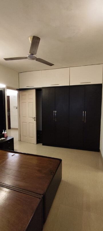 Bedroom in 2 BHK Apartment at Bandra West – for Rent
