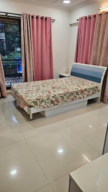 Bedroom in 3 BHK Apartment at Khar West – for Rent