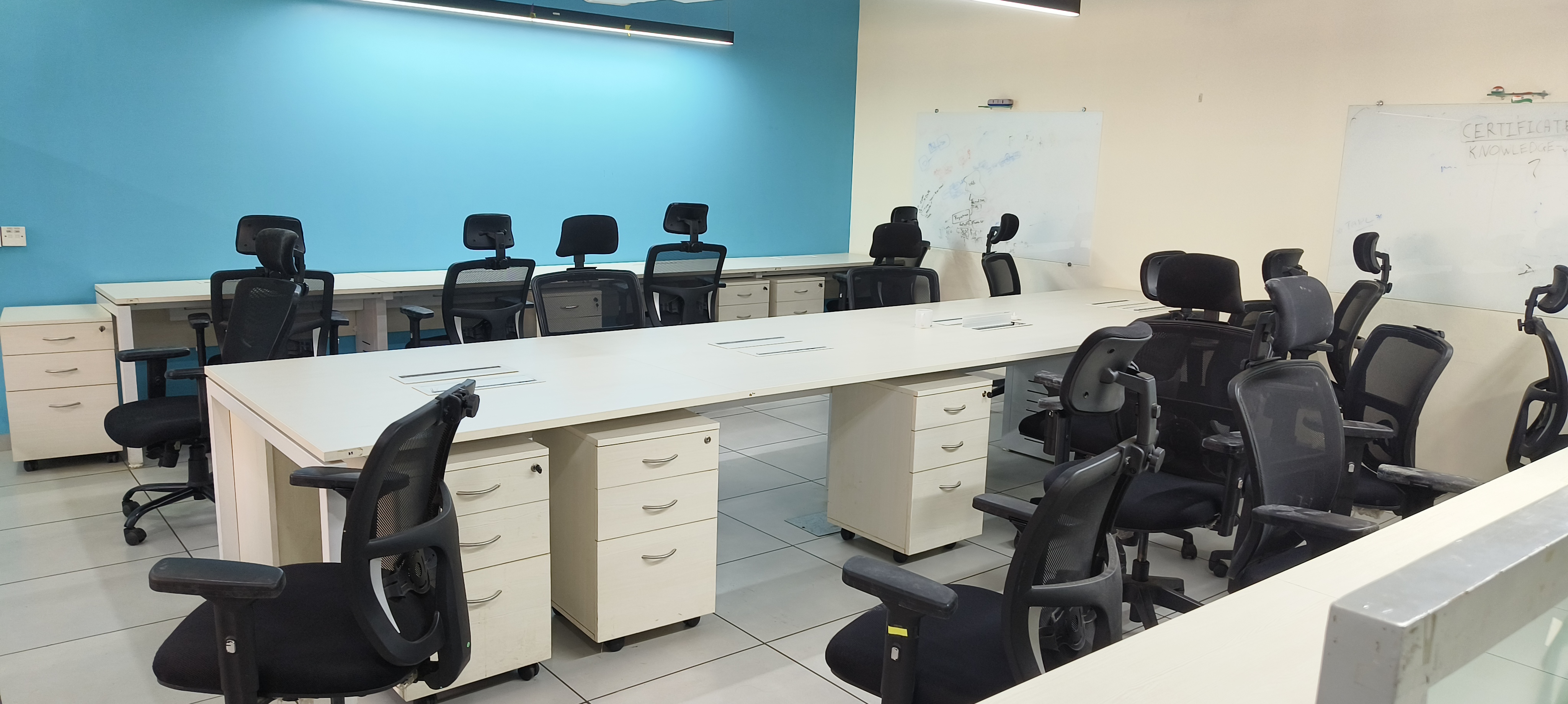 Office Space For Rent in Gundecha Onclave