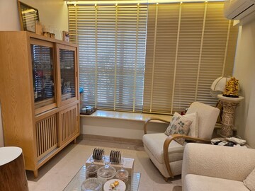 Living Room in 3 BHK Apartment at Khar West – for Rent