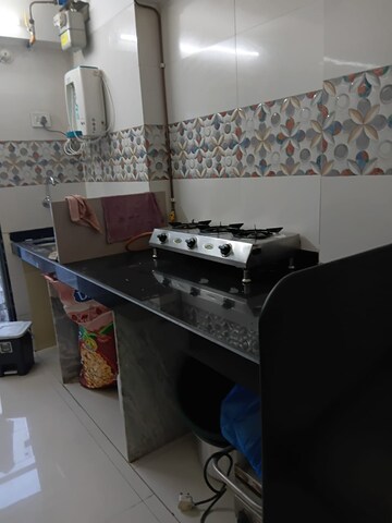 Team Area in 2 BHK Apartment at Galaxy Pinnacle, Vile Parle East – for Rent