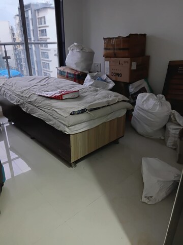 Bedroom in 2 BHK Apartment at Galaxy Pinnacle, Vile Parle East – for Rent