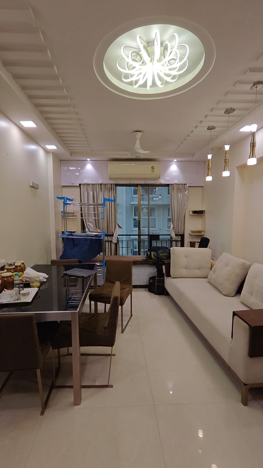 2 BHK Apartment For Rent in Kabra Paradise