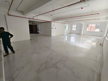 Room in  Office Space at Saagar Durva, Andheri West – for Sale