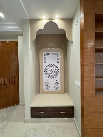 Building Lobby in 2 BHK Apartment at BPTP Spacio, Sector 37d – for Sale