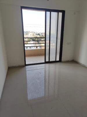 Room in 2 BHK Apartment at Nagpal Sudarshan Paradise, Pimple Nilakh – for Sale