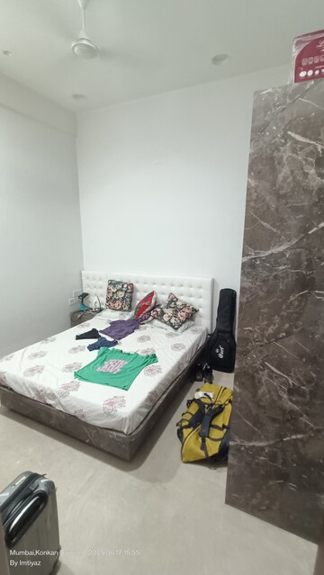 Bedroom in 3 BHK Apartment at Kohinoor Square Altissimo, Dadar West – for Rent