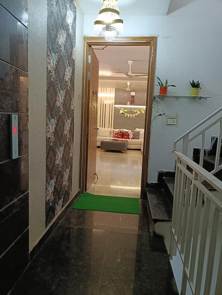 Balcony, ss-southend-floors 4 Bedroom 516 Sq.Ft. Builder Floor In South City 2 Gurgaon 8831349