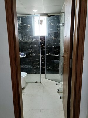 Building Lobby in 4 BHK Builder Floor at SS Southend Floors, South City 2 – for Sale