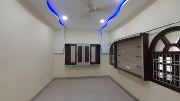 Furnished Amenities in 3 BHK Villa at Mohaba Bazar – for Rent