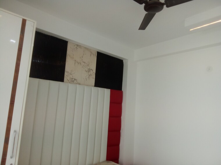 Master Bedroom, mahavir enclave 3 Bedroom 107 Sq.Yd. Builder Floor In Mahavir Enclave Delhi 8831383