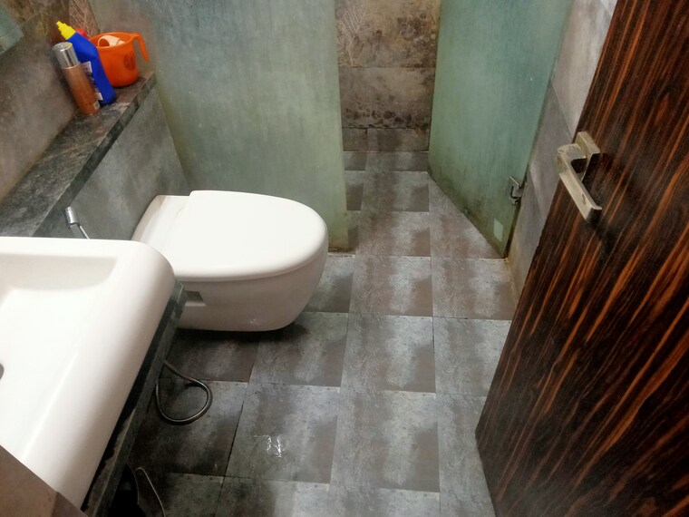 Bathroom, paradise-sai-riverdale 2 Bedroom 1150 Sq.Ft. Apartment In Taloja Navi Mumbai 8831711