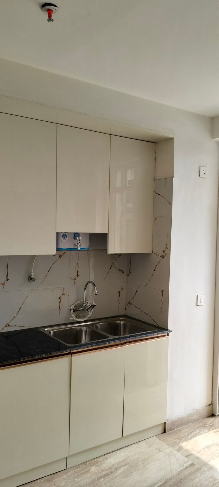 Kitchen, kashish-manor-one 3 Bedroom 2325 Sq.Ft. Apartment In Sector 111 Gurgaon 8831518