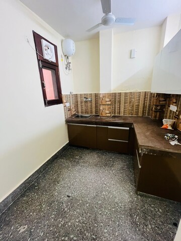 Kitchen in 2 BHK Builder Floor at Sector 47 – for Rent