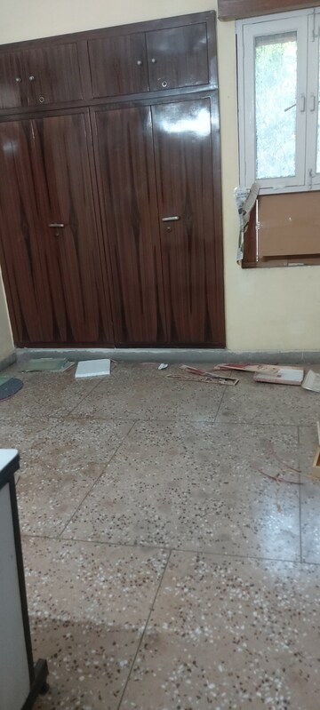 Room in 2 BHK Apartment at Ip Extension – for Sale