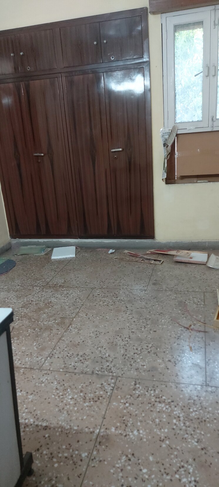 Room, ip extension 2 Bedroom 1100 Sq.Ft. Apartment In Ip Extension Delhi 8831779