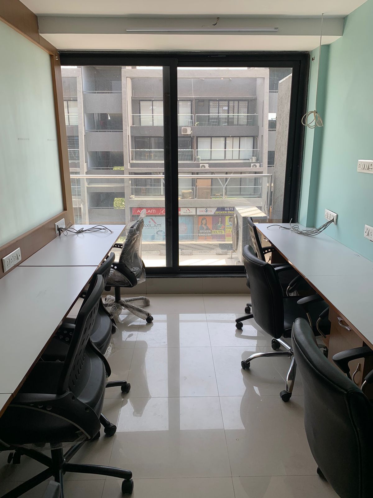 Office Space For Rent in Sg Business Hub